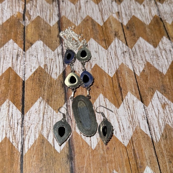 Apache Gold Jewelry Set - Picture 4 of 14